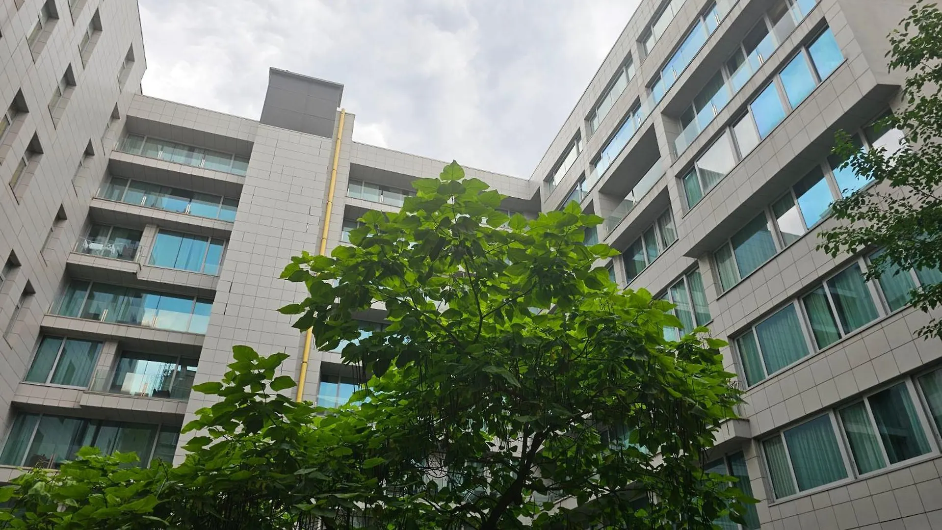 ENDOR - 4 bedrooms, 5 bathrooms, 1 livingroom with kitchen 布达佩斯 匈牙利